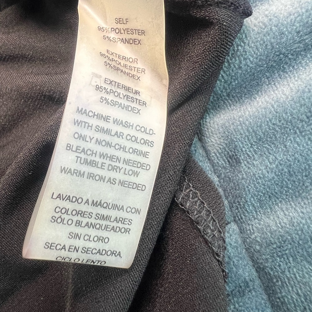 NEW Vince Camuto Dress - Picture 6 of 10